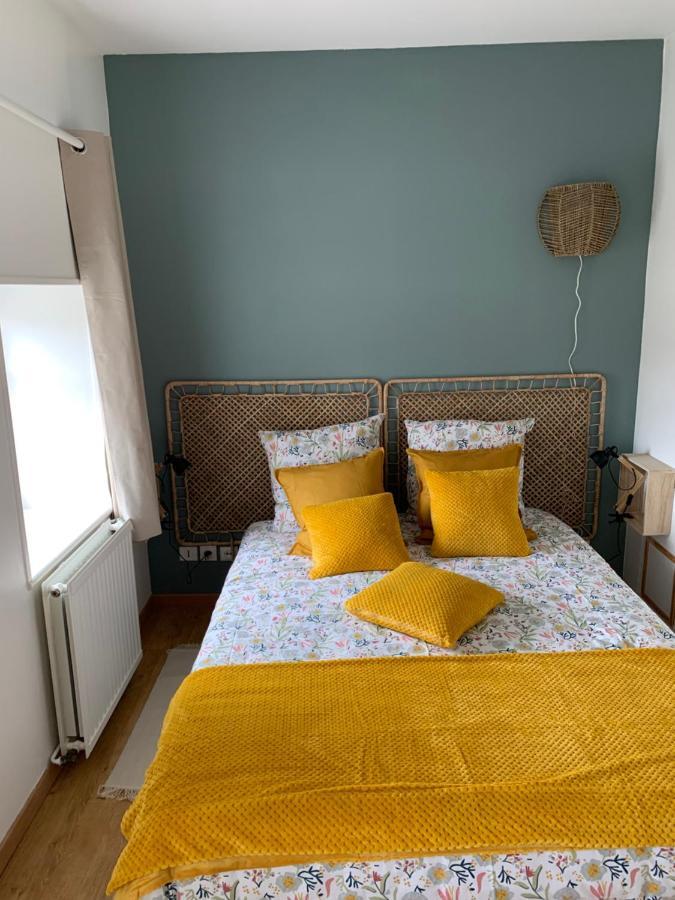 Charmant Appartement Renove バイユー エクステリア 写真